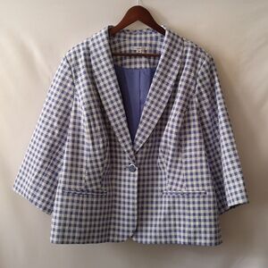 Lovely Like-new Isaac Mizrahi One Button Blazer 3/4 Sleeves White & Blue Size 26